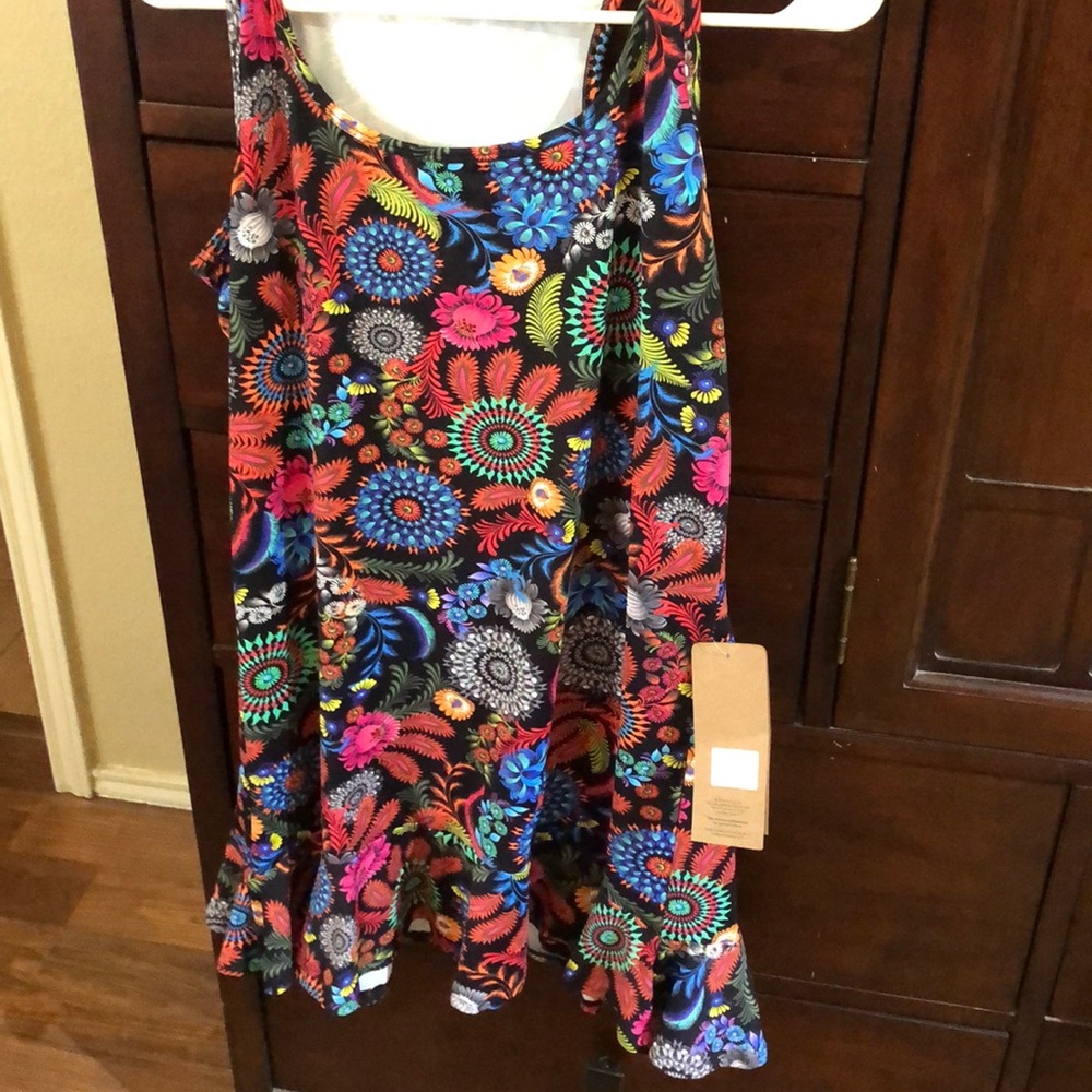 Dona jo tennis dress. New with tags. So 2 =m